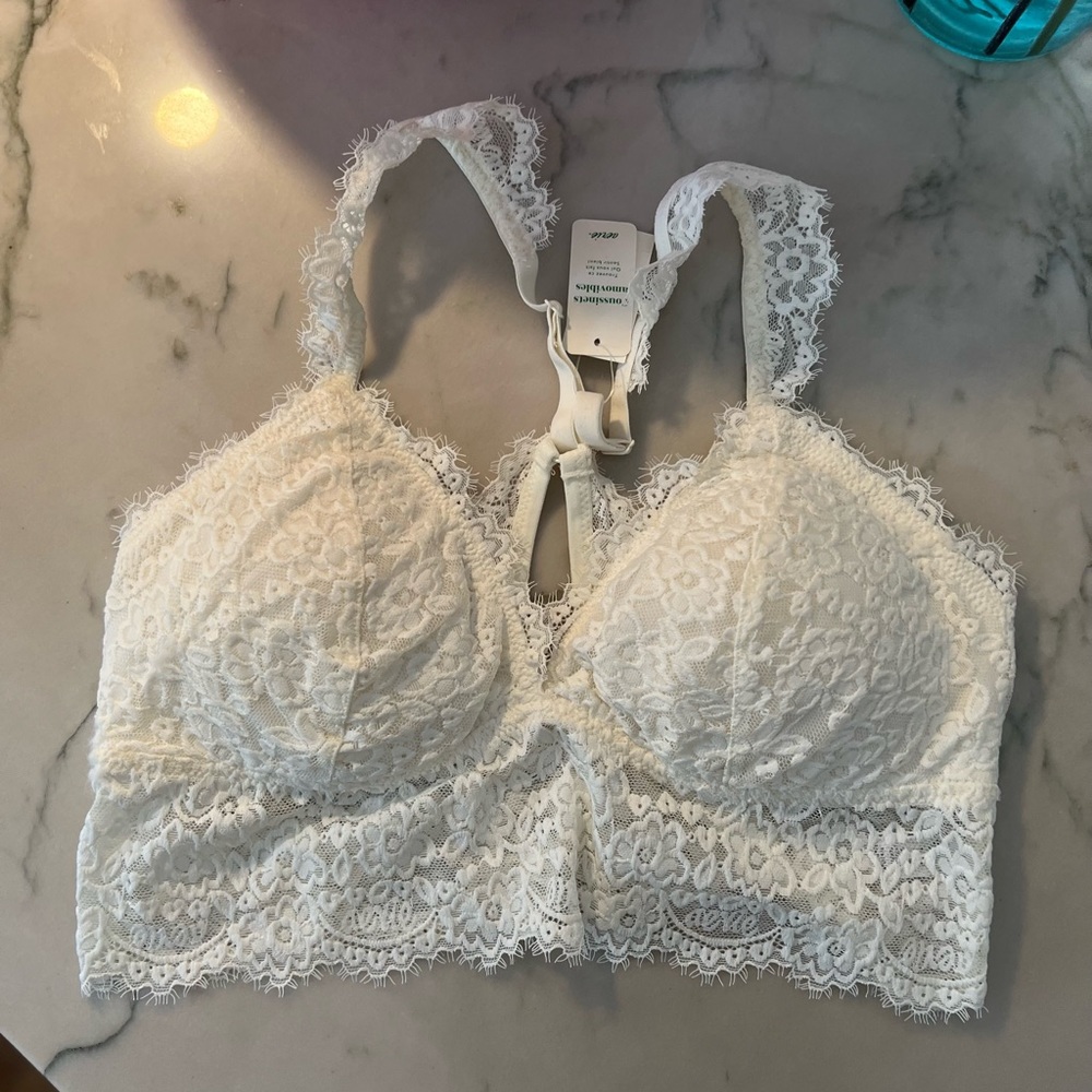 Aerie Bralette sz L color ivory lace trim with padding NWT